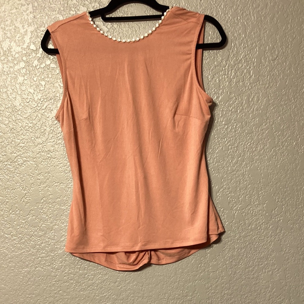 Venus top never worn. ( 3 for $15)